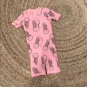 Hanna Andersson shortie sleeper